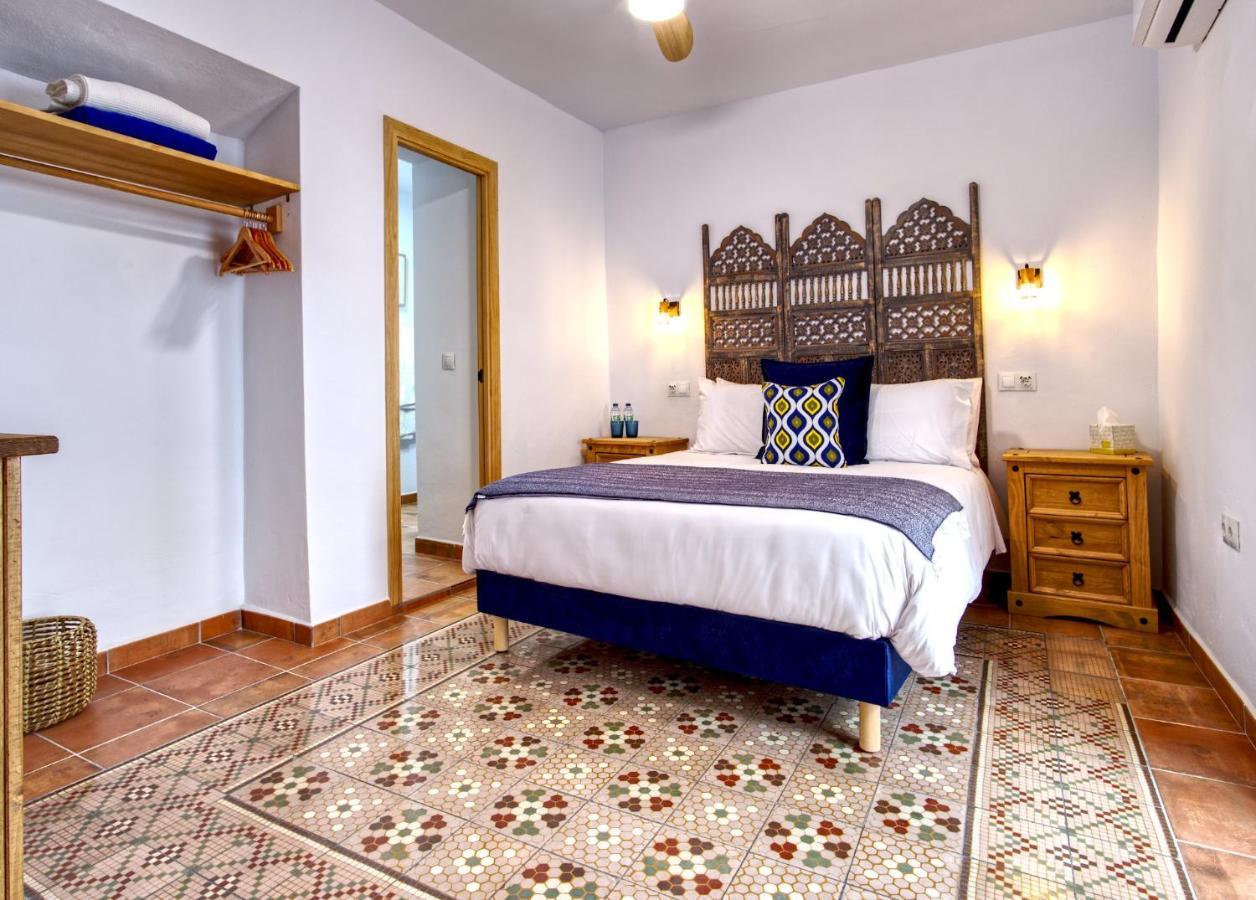 La Vieja Botica Bed & Breakfast Canillas de Aceituno Bagian luar foto